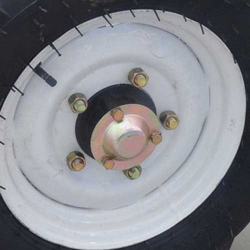 Крышка ступицы передней минитрактора