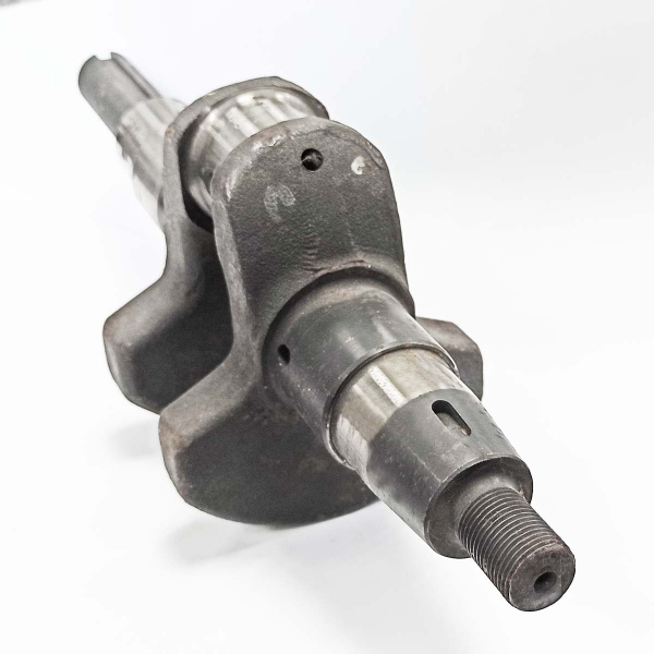 Коленвал C186F (25мм под шпонку, шейка 40мм) голый