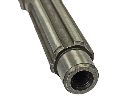 Главный вал КПП с ВОМ L-250 (9-18лс)