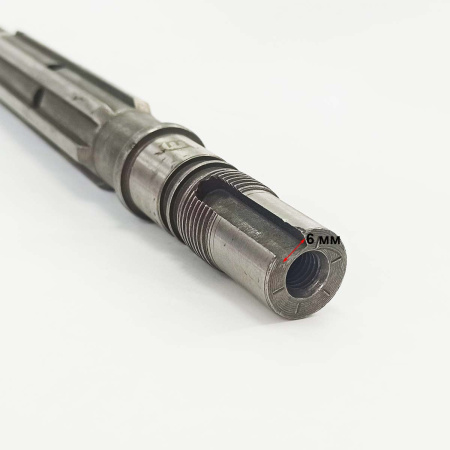 Главный вал КПП с ВОМ и пониж. передачей L-250 (9-18лс)